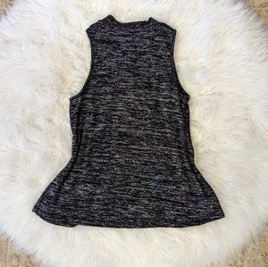 Stretchy sleeveless blouse